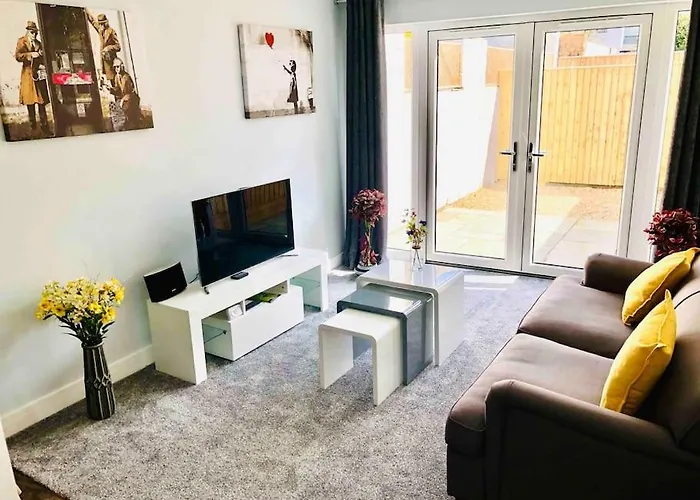 Centrally Situated House Plus Private Parking